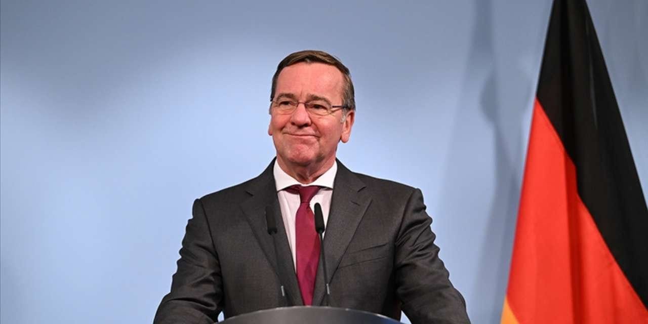 almanya savunma bakani artik baris icinde degiliz NSLxKVYv