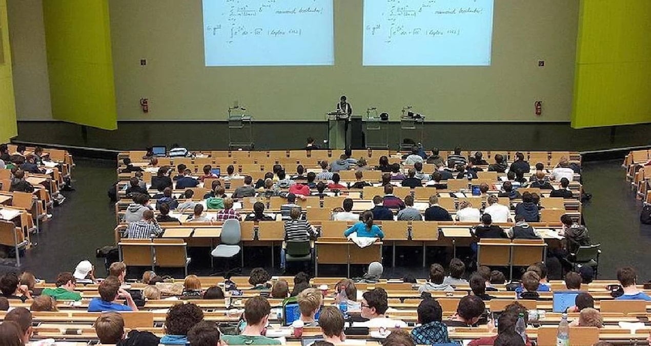 burs vaadiyle kandiriyorlar ogrencilerin hesaplari sucta kullaniliyor wFndcjsE