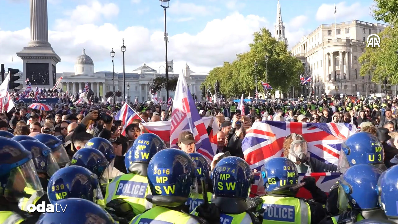 ingiltere karisti dordu agir 26 polis yaralandi WQ2nsbrC