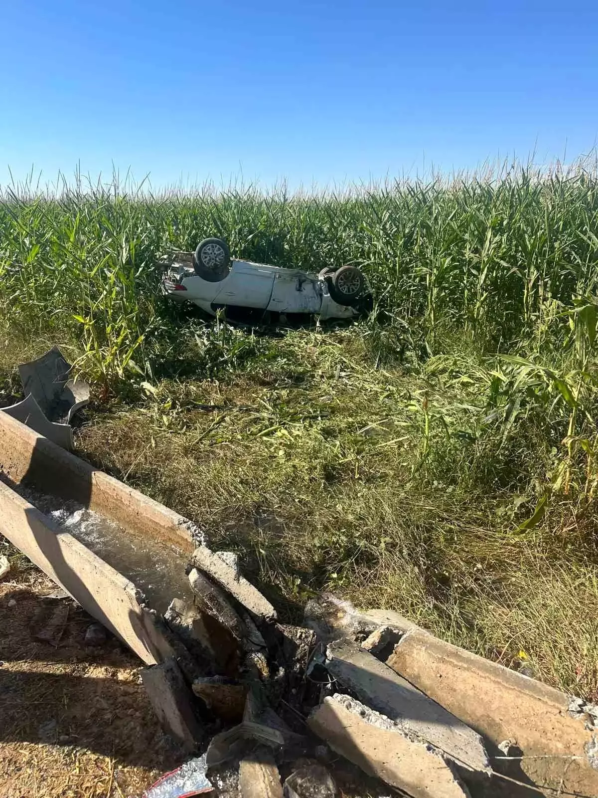 sanliurfada trafik kazasi 1 olu 1 yarali uPCXw3kw