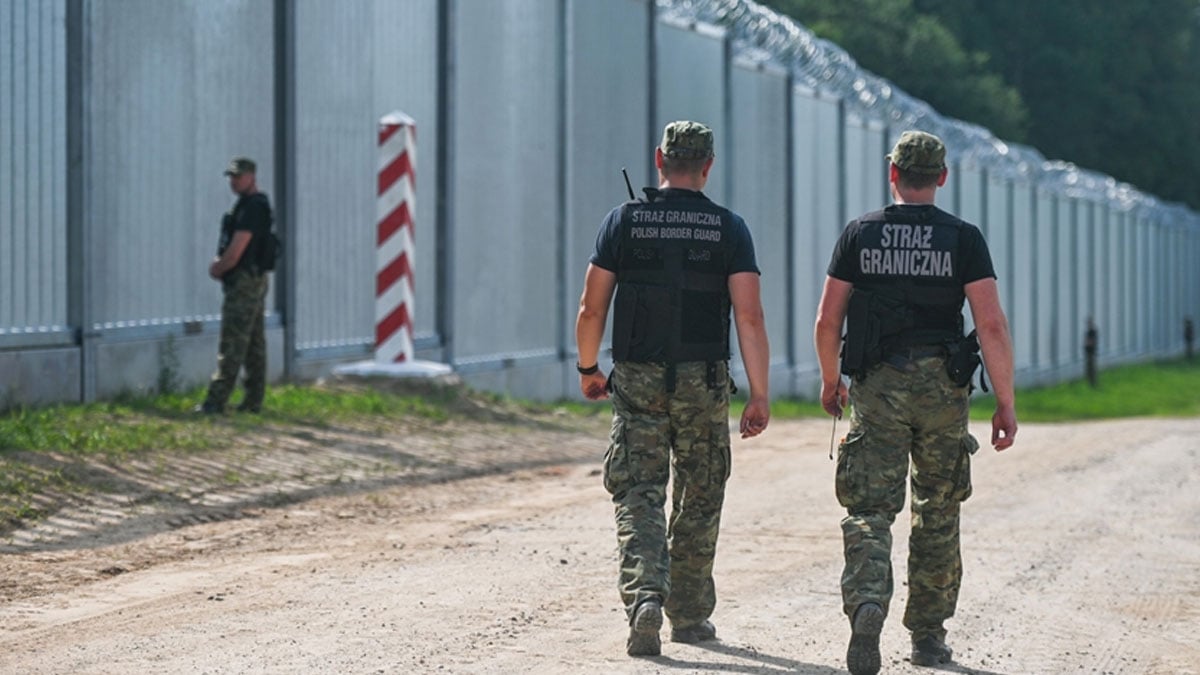 sinirlarini kapatan polonyadan yeni karar DYjPzXdk