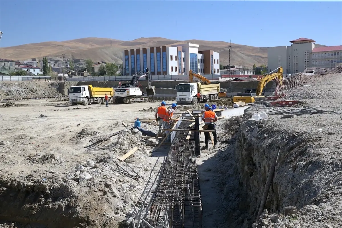 vanda sehir hastanesi insaati devam ediyor AVWchhjK