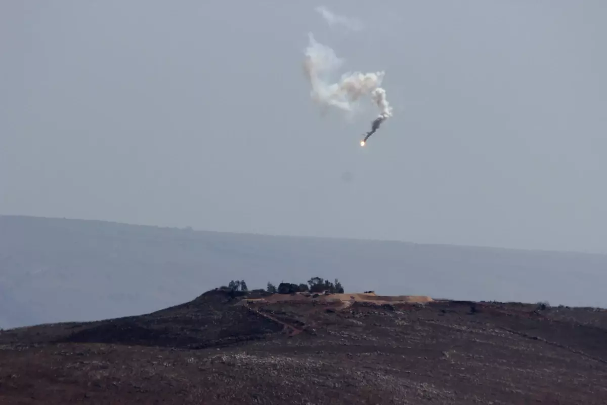 israilin nebatiyeye hava saldirisi LbkWDW7y.jpg