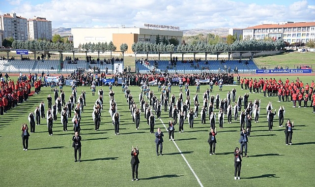kahramankazanda cumhuriyetin 102 yil donumu coskusu j1gAaJsr.jpg