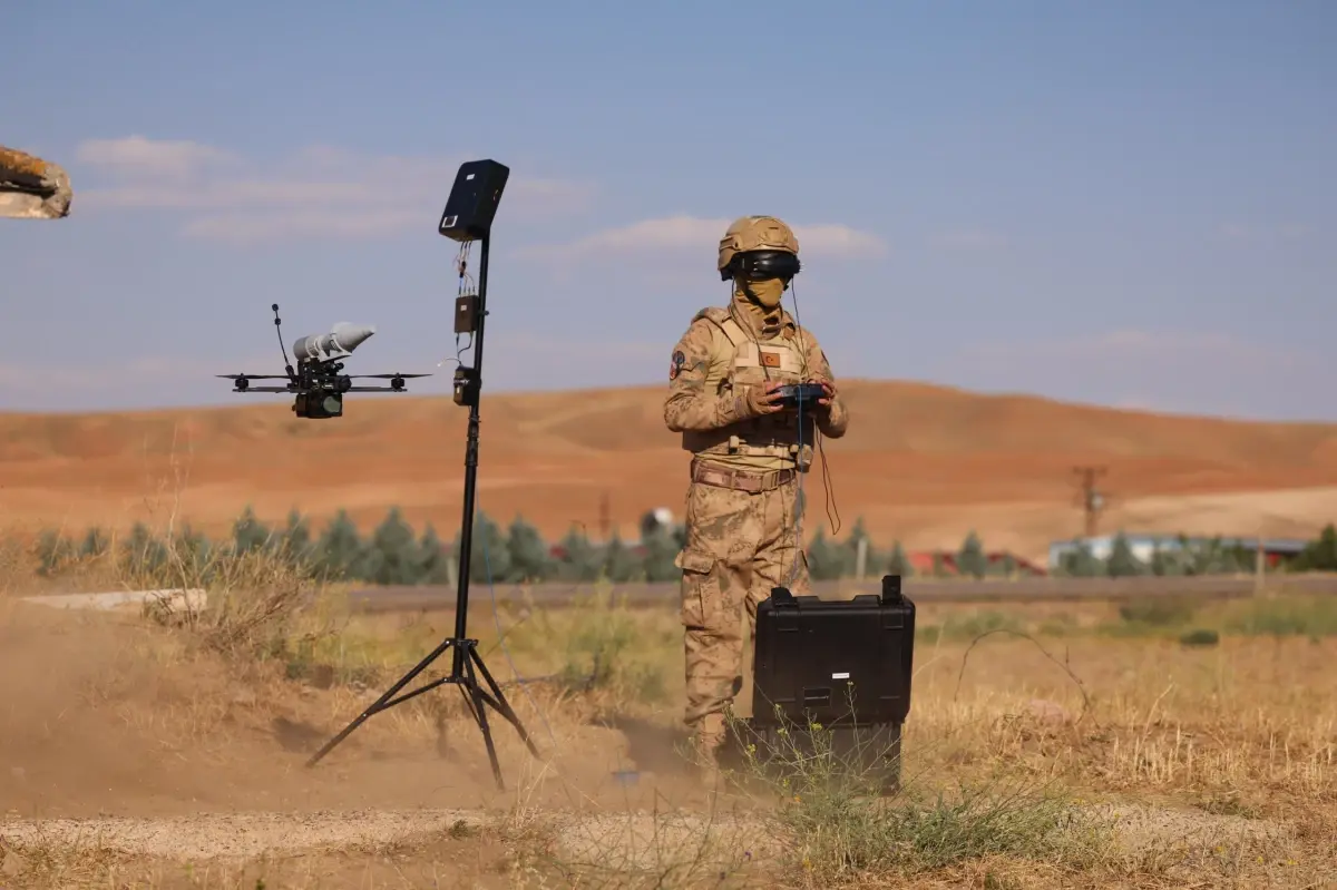 kargufpv turkiyenin ilk zirh delici kamikaze dron testi basariyla gerceklestirildi QHfUHpUT