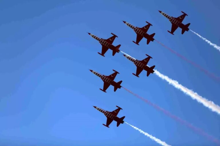 turk yildizlari bandirmada unutulmaz gosteri duzenledi jtrMgRiK.jpg