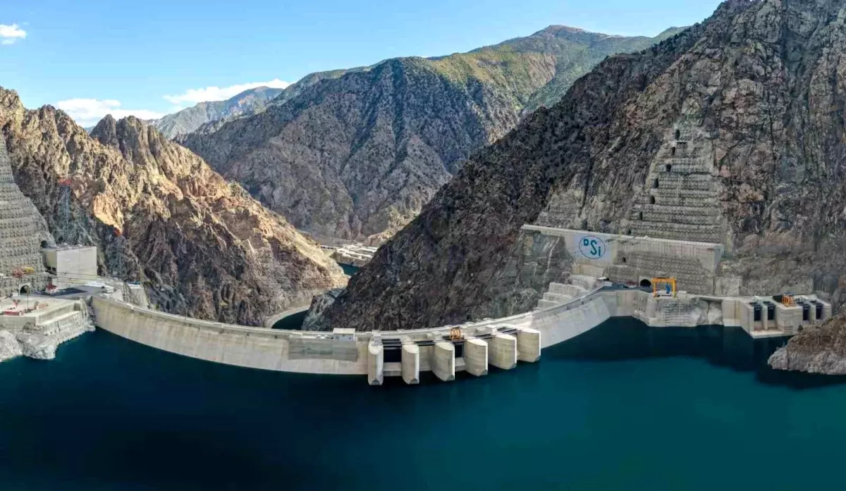 yusufeli baraji ve hes turkiyenin enerji ihtiyacina buyuk katki sagliyor gnOTGz1N