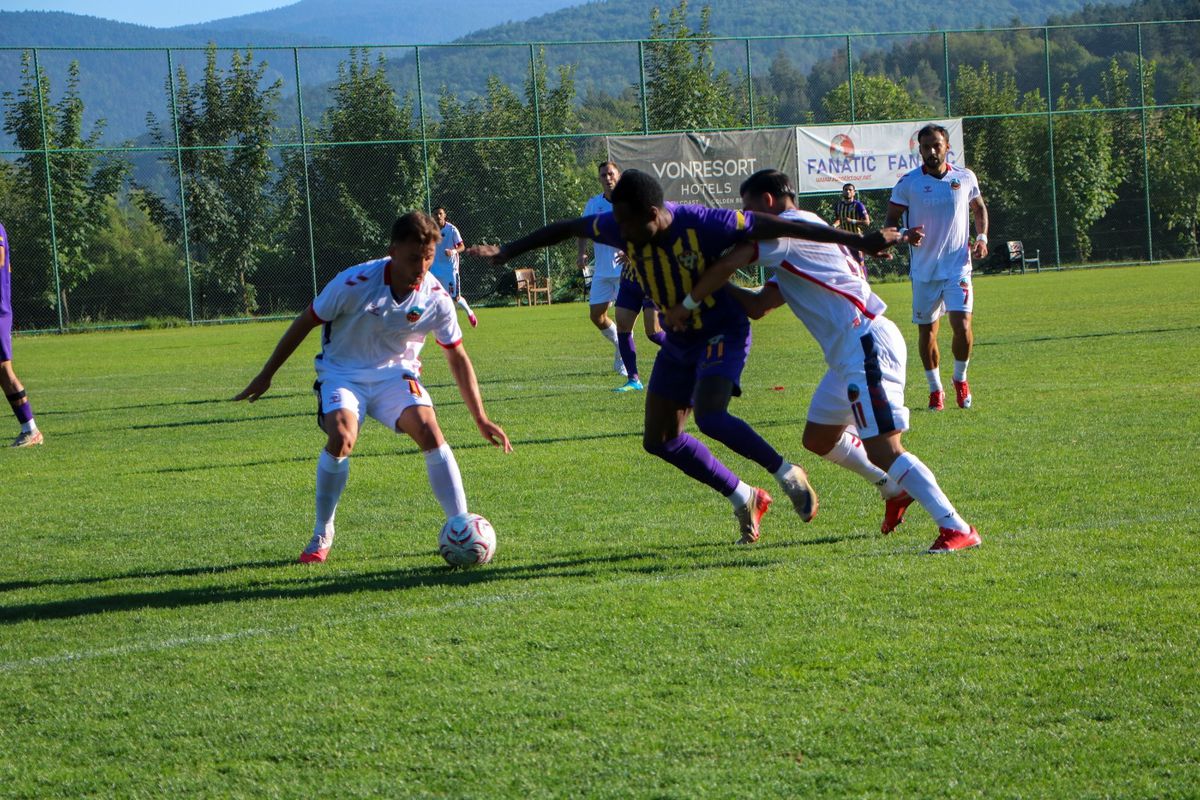 Eyüpspor, hazırlık maçında Mardin 1969’u 1 0 yendi