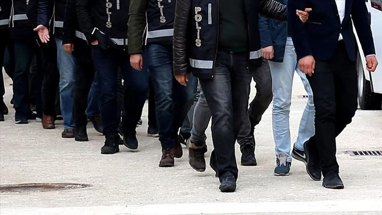 Van merkezli 25 ilde yasa disi bahis operasyonu 159 gozalti wfYnygIh